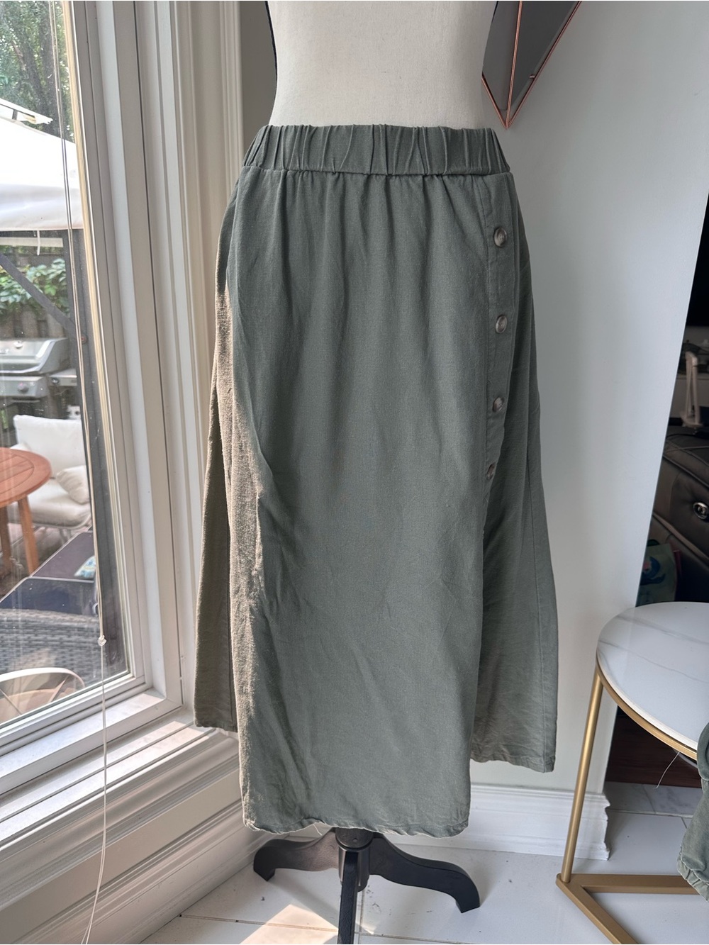 JOIE Linen Olive Green Midi A-Line Skirt with Side Button Detail Size Medium